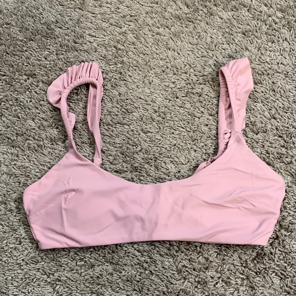 Aerie swim top - Picture 1 of 3